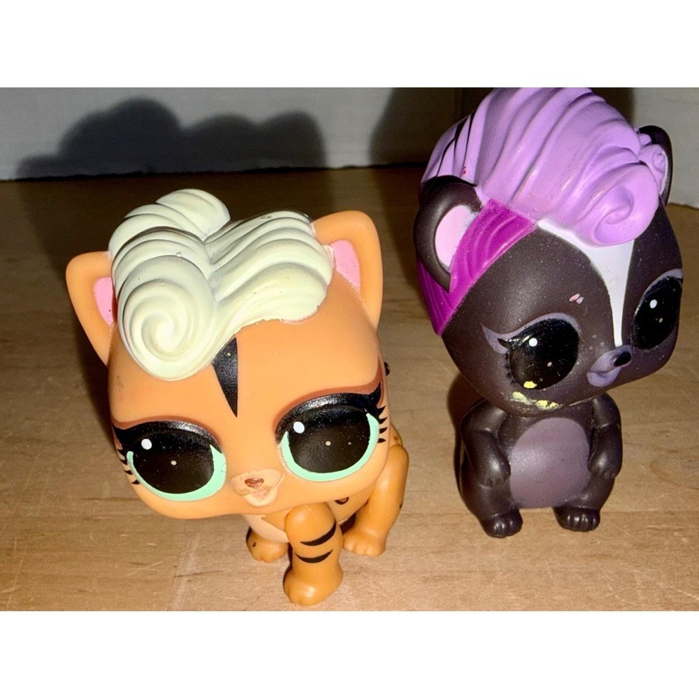 LOL Surprise Pets Toy Lot,  Orange Spotted Cat & Purple Hair Skunk